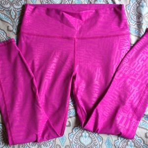 PowerHold Fabletics Hot Pink 7/8 Leggings